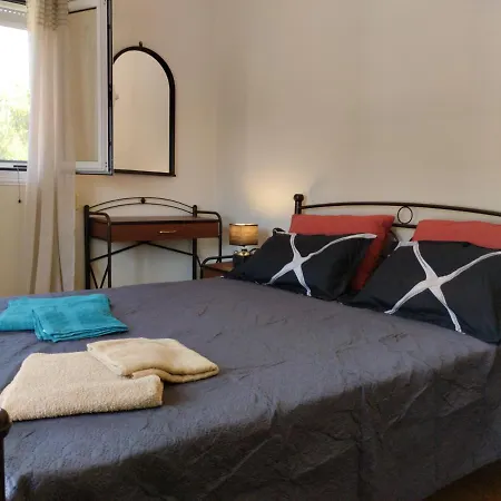 Stefi House بيت للعطل أرغوستولي